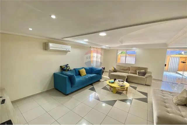 Foto principal: Casa à venda em Cordeiro, Recife
